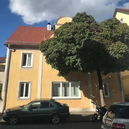 Rechts Der Wertach Проживання в сім'ї *